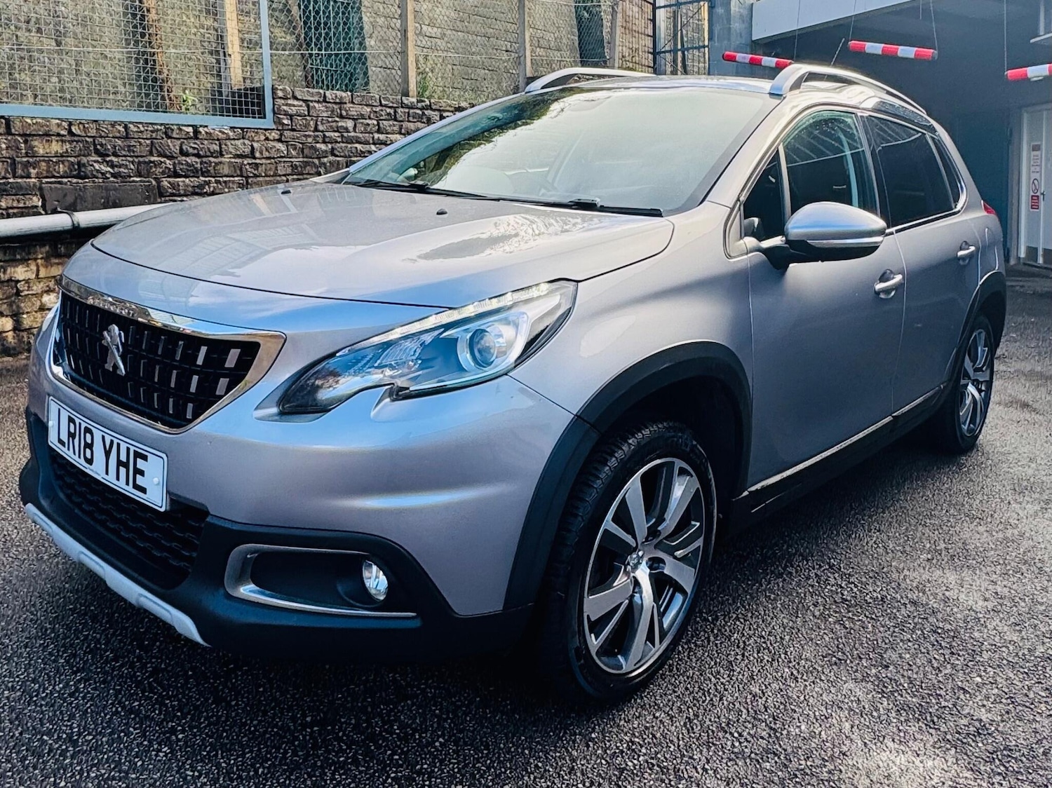 Used Peugeot 2008 2018 for sale - 76887157: Photo 7