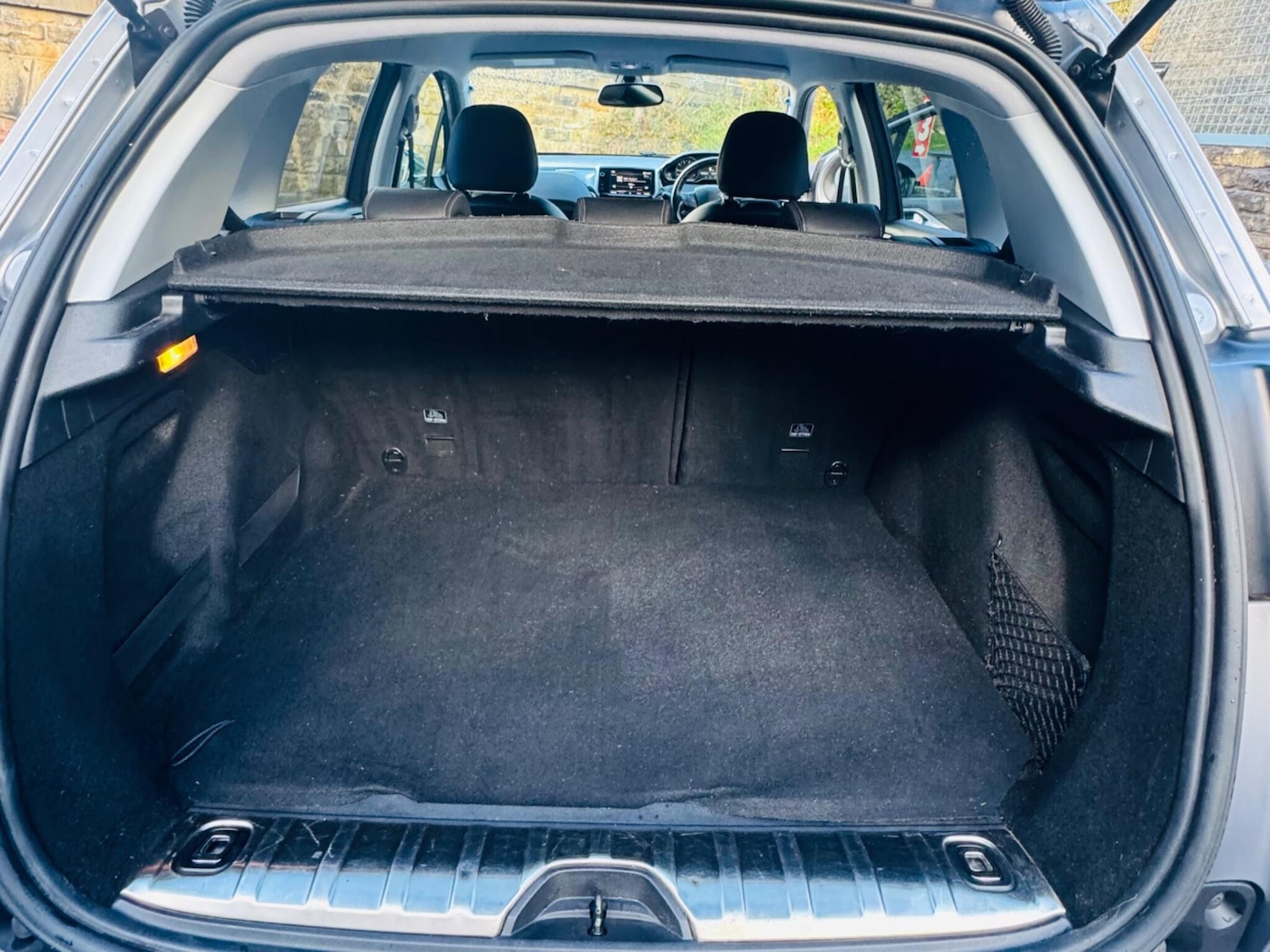 Used Peugeot 2008 2018 for sale - 76887157: Photo 77