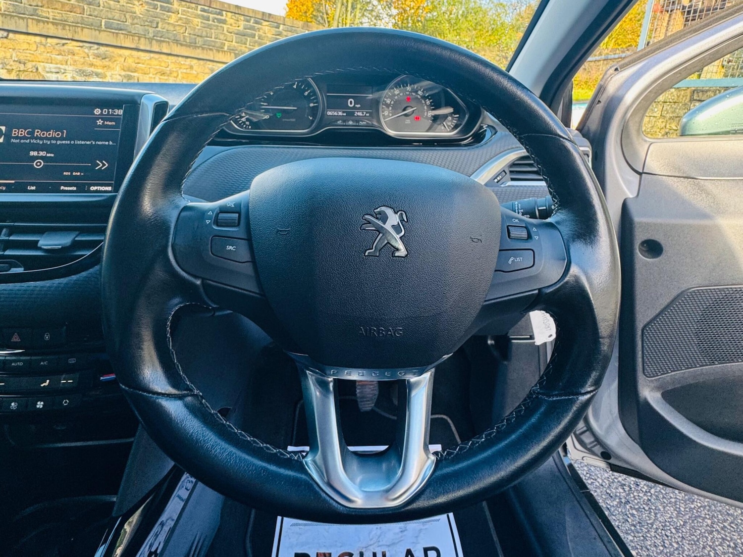 Used Peugeot 2008 2018 for sale - 76887157: Photo 79