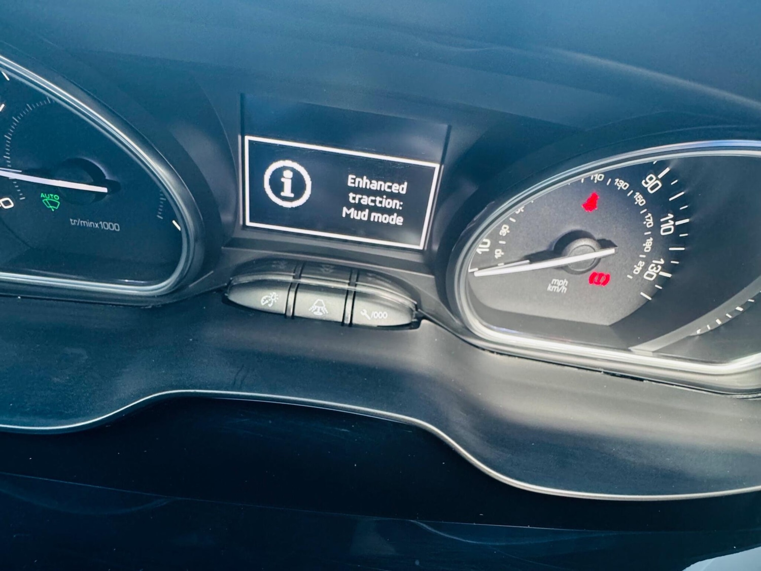 Used Peugeot 2008 2018 for sale - 76887157: Photo 92