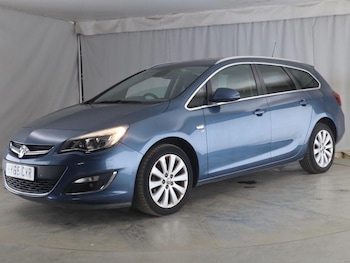 Used Vauxhall Astra 2015 for sale - 79201500: Photo