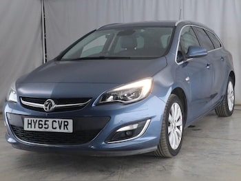 Used Vauxhall Astra 2015 for sale - 79201500: Photo