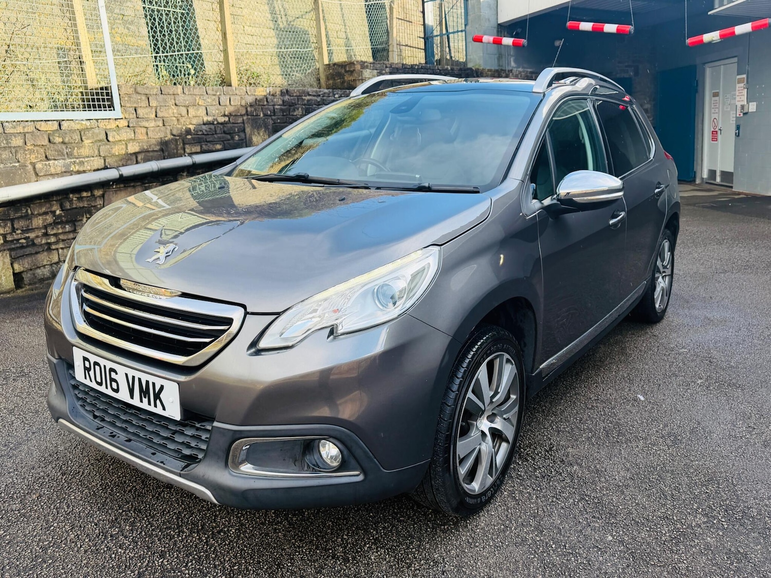 Used Peugeot 2008 for sale - 77564666: Photo 3