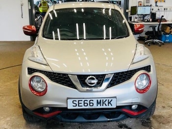 Used Nissan Juke 2017 for sale - 79453350: Photo
