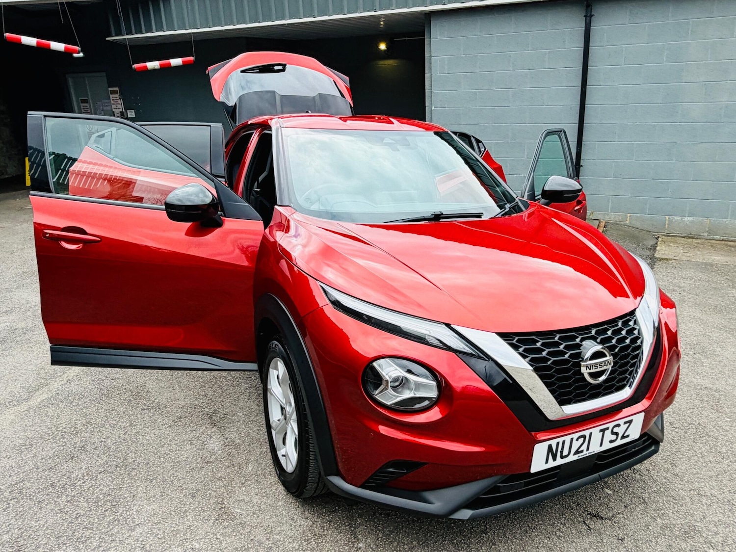 Used Nissan Juke for sale - 77823901: Photo 12