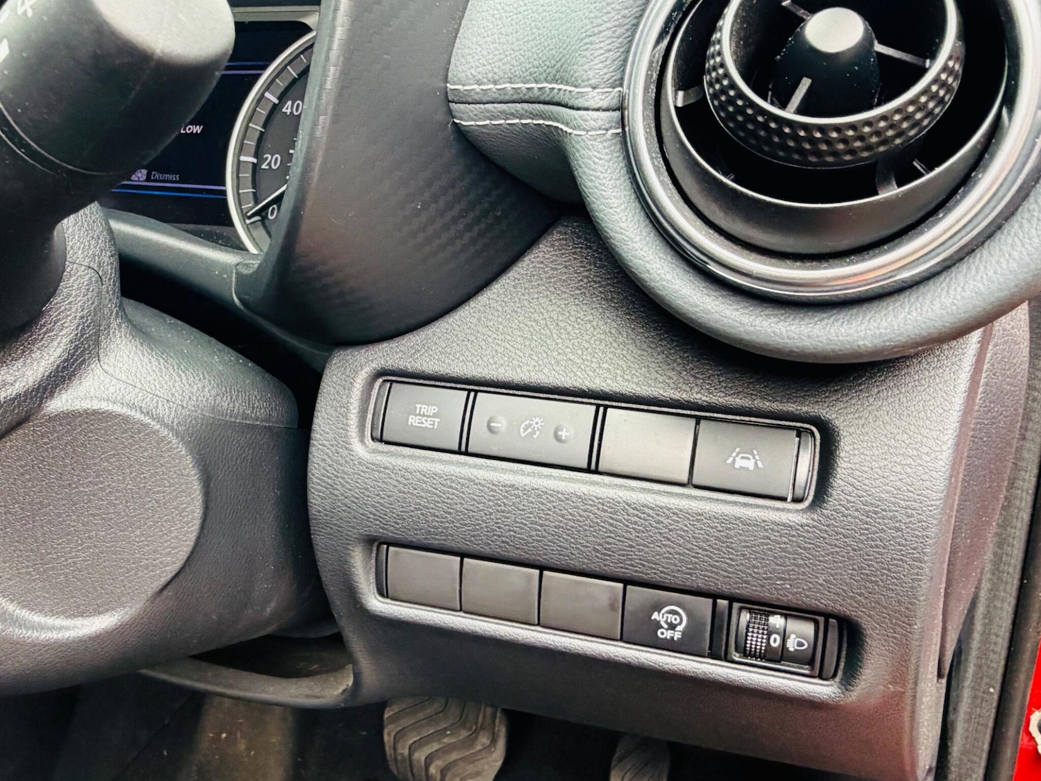 Used Nissan Juke for sale - 77823901: Photo 51