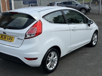 Used Ford Fiesta 2016 for sale - 78534772: Photo