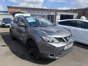 Used Nissan Qashqai 2015 for sale - 78229024: Photo