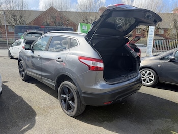 Used Nissan Qashqai 2015 for sale - 78229024: Photo
