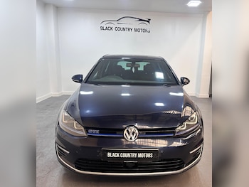 Used Volkswagen Golf 2015 for sale - 79181673: Photo