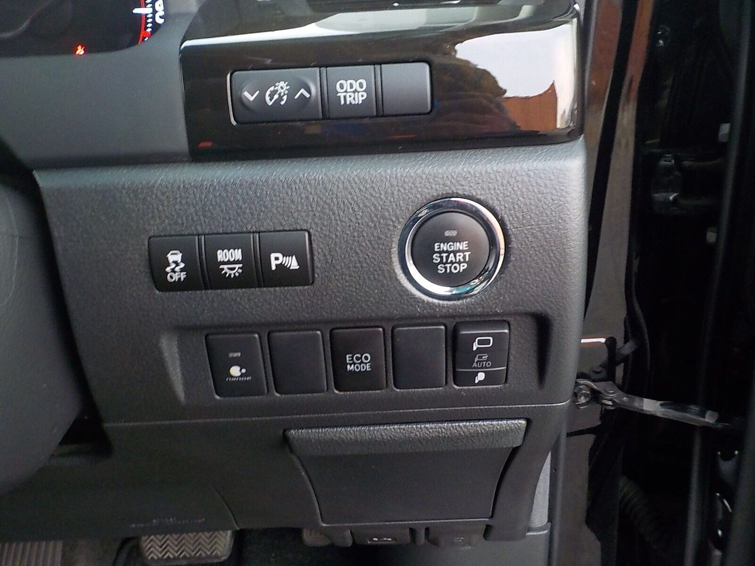 Used Toyota Vellfire 2013 for sale - 77039046: Photo 20