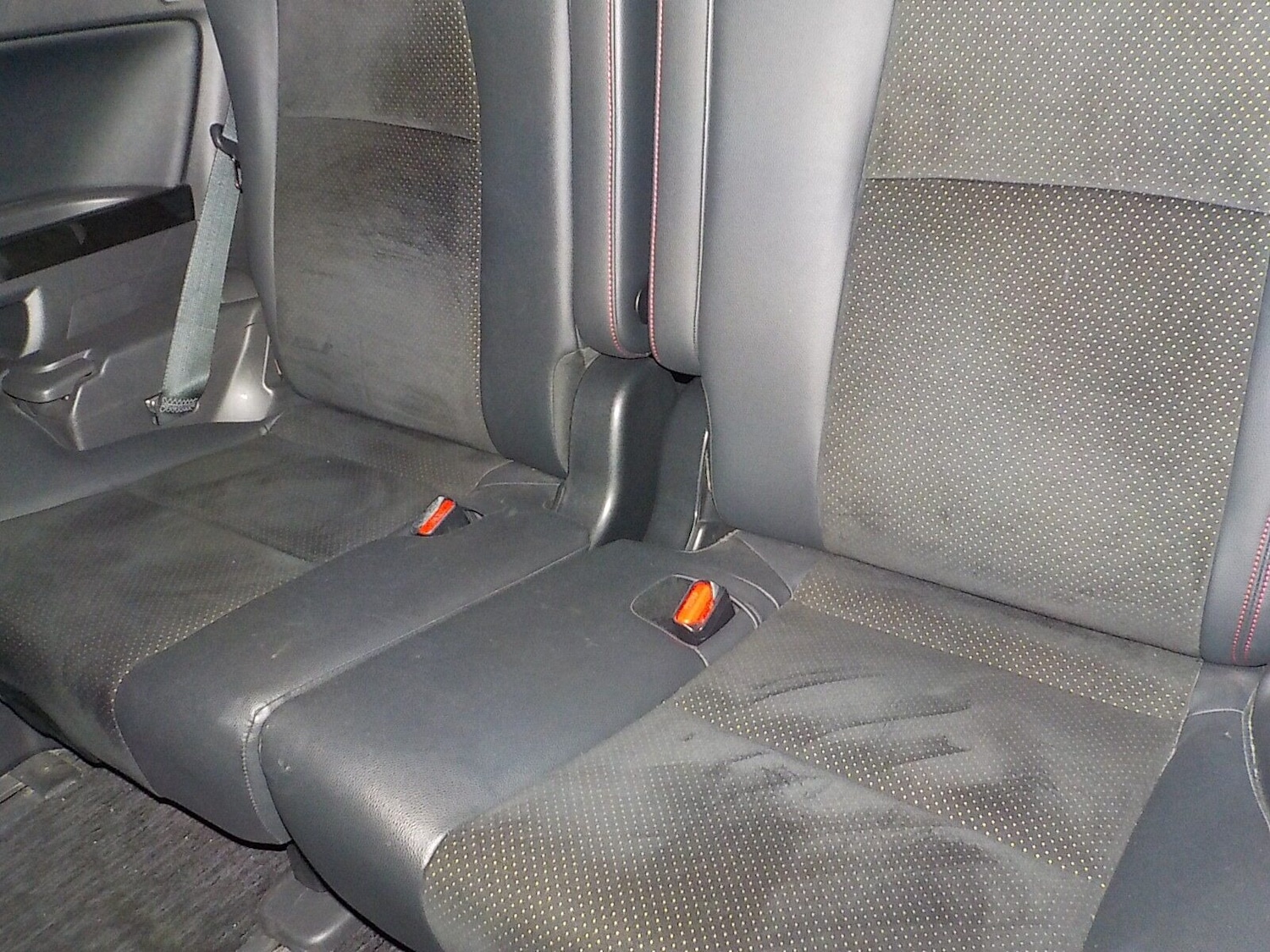 Used Toyota Vellfire 2013 for sale - 77039046: Photo 32