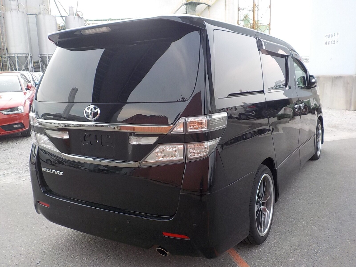 Used Toyota Vellfire 2013 for sale - 77039046: Photo 4