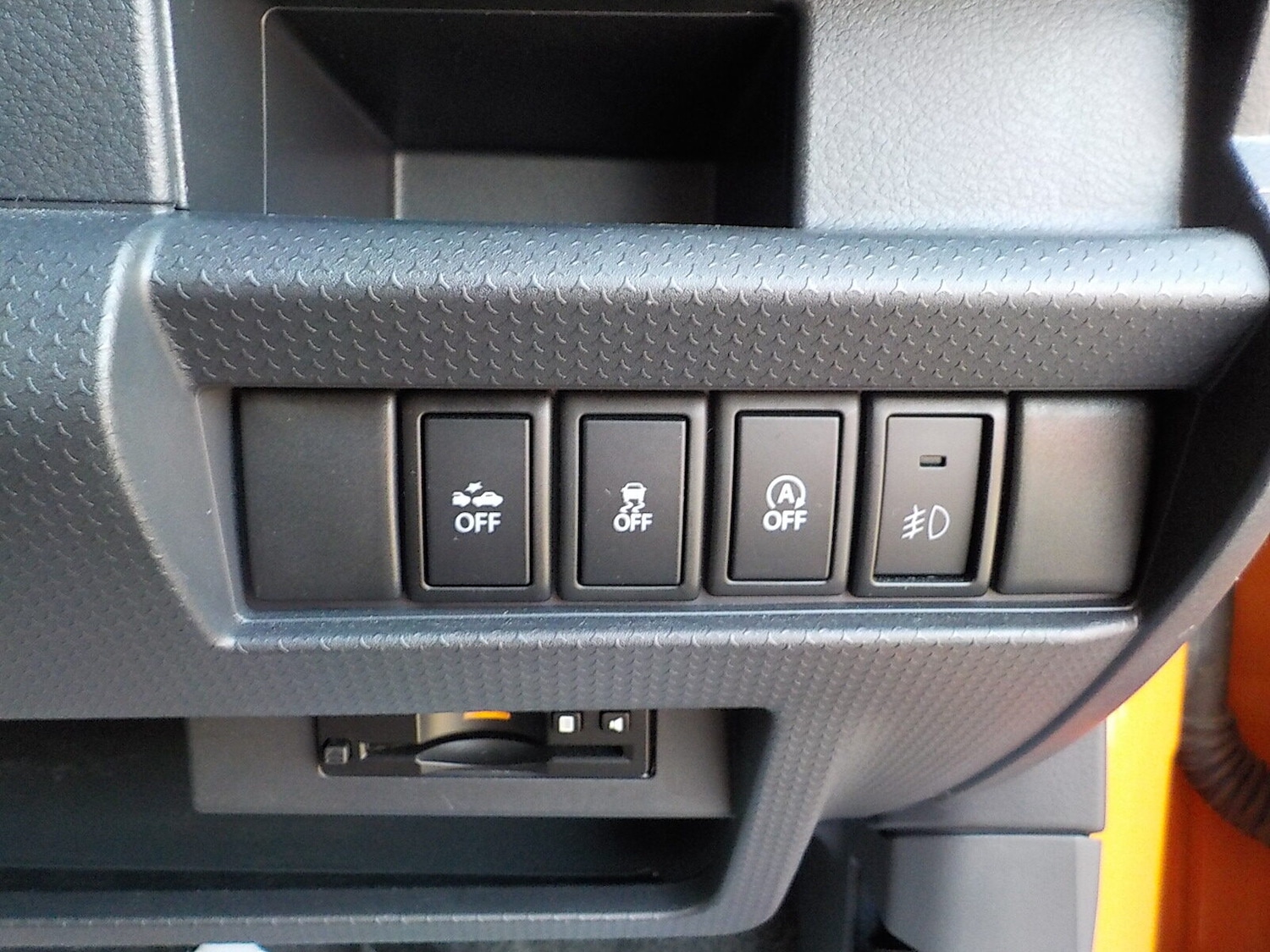 Used Suzuki Hustler 2014 for sale - 77039047: Photo 16