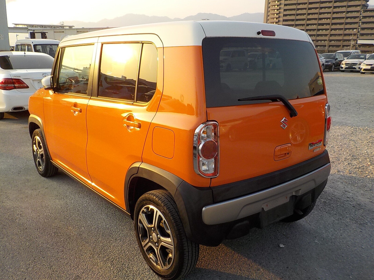 Used Suzuki Hustler 2014 for sale - 77039047: Photo 4