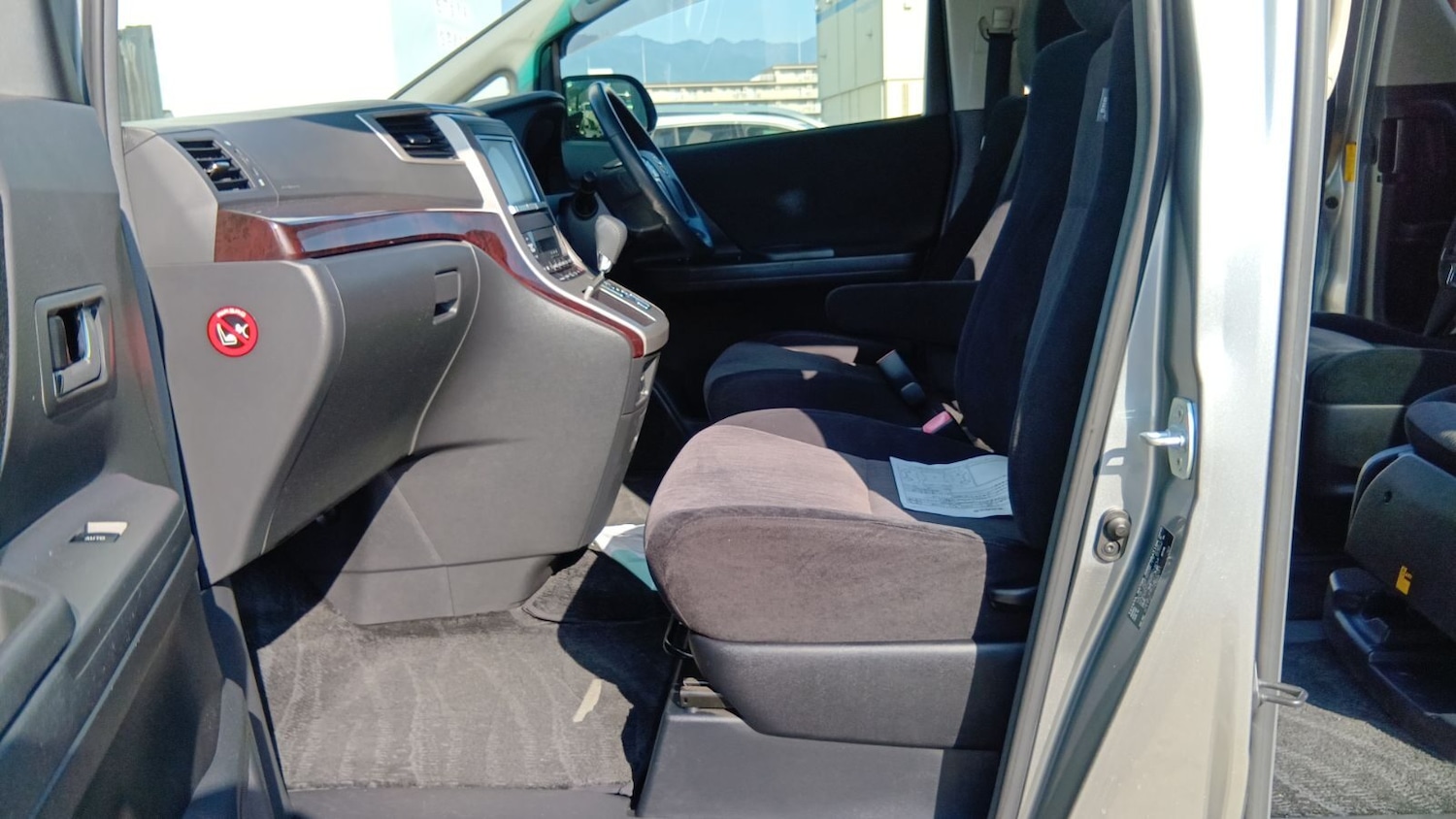 Used Toyota Alphard 2012 for sale - 77039065: Photo 23