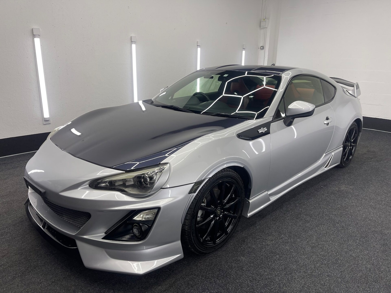 Used Toyota GT86 2012 for sale - 77039011: Photo 26