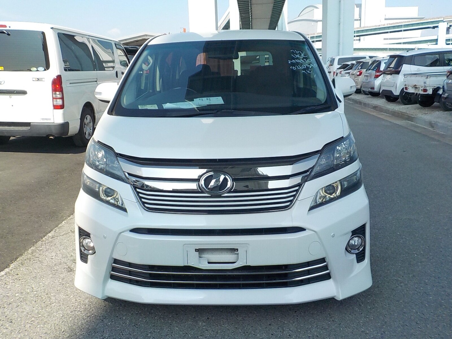 Used Toyota Vellfire 2013 for sale - 77039060: Photo 9