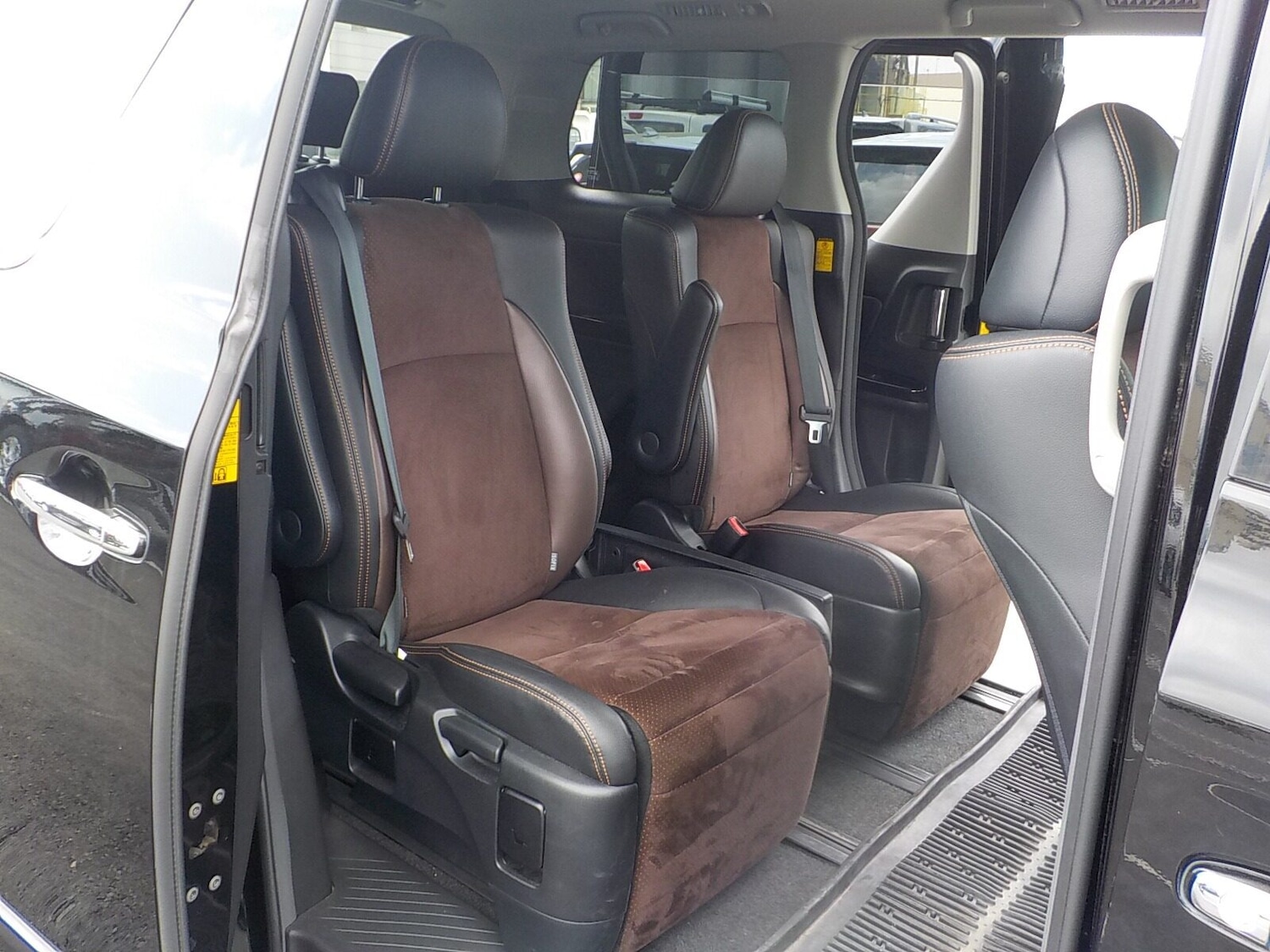 Used Toyota Alphard 2013 for sale - 77039035: Photo 21