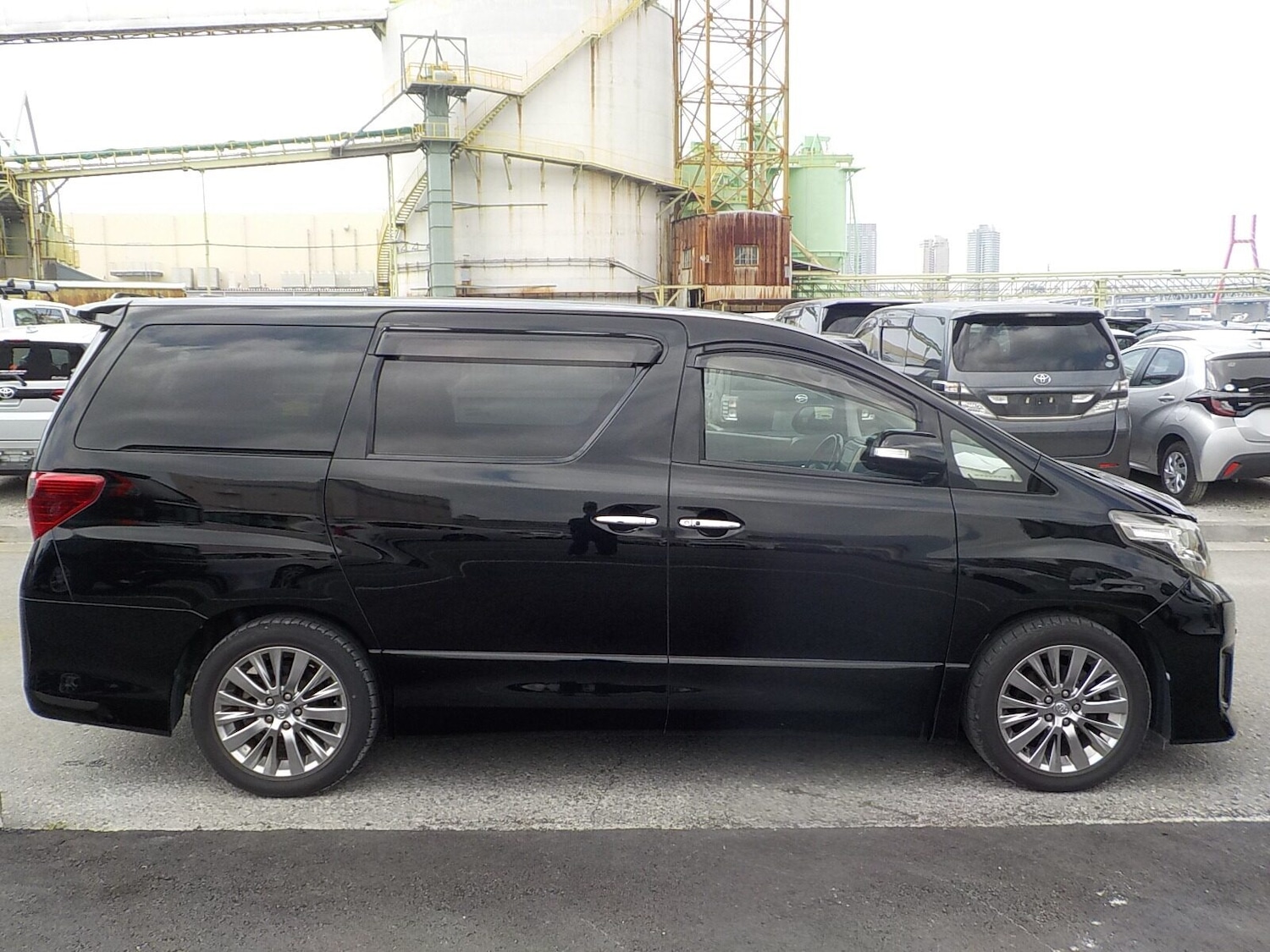Used Toyota Alphard 2013 for sale - 77039035: Photo 3