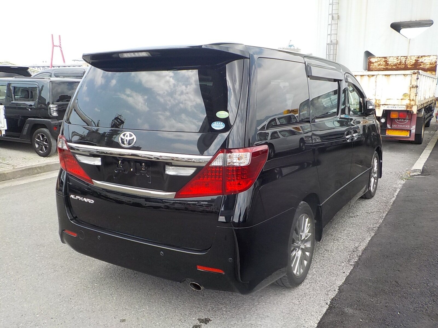 Used Toyota Alphard 2013 for sale - 77039035: Photo 4