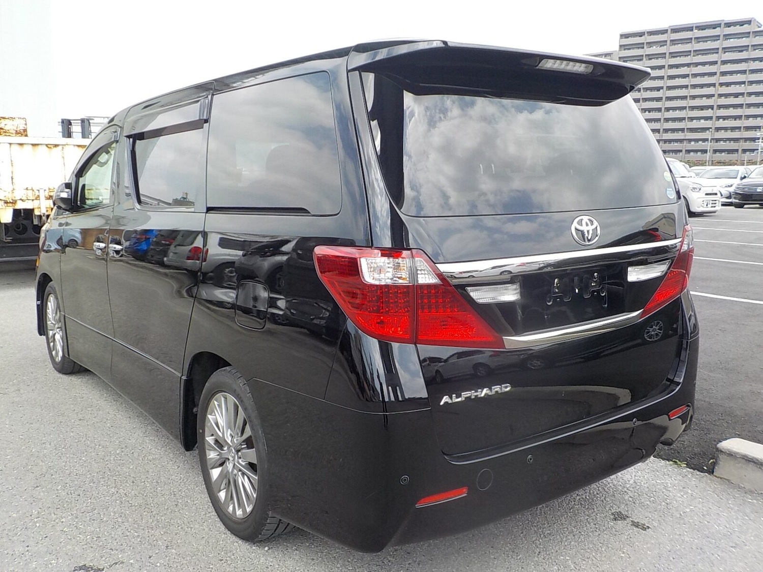 Used Toyota Alphard 2013 for sale - 77039035: Photo 6