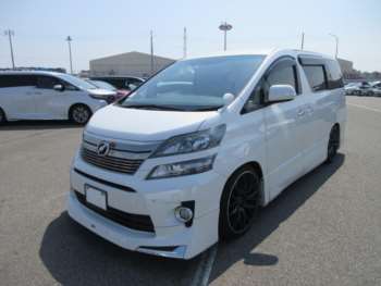Used Toyota Vellfire 2013 for sale - 74825464: Photo