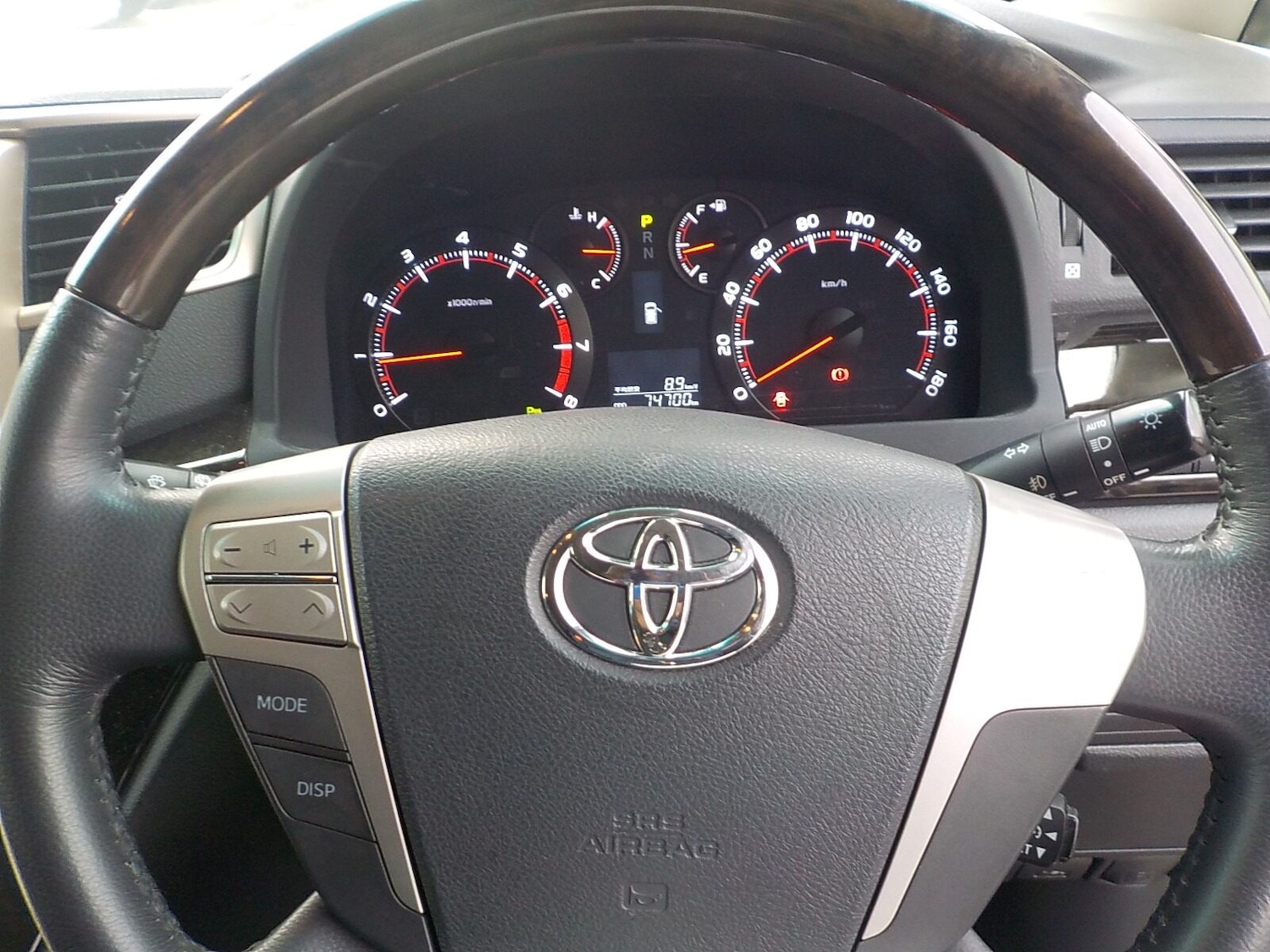 Used Toyota Vellfire 2013 for sale - 77039048: Photo 16