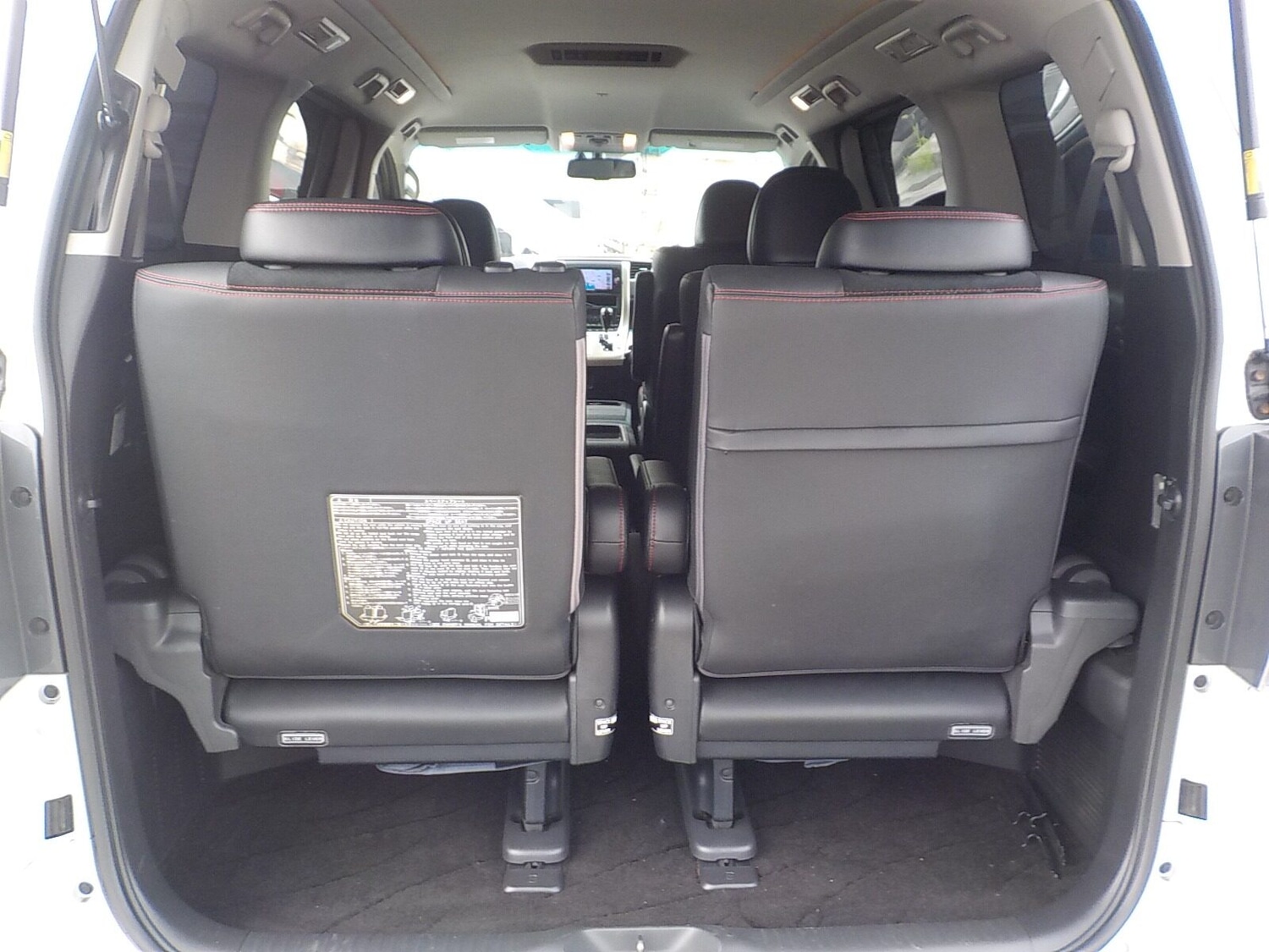 Used Toyota Vellfire 2013 for sale - 77039048: Photo 35