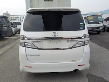 Used Toyota Vellfire 2013 for sale - 77039048: Photo