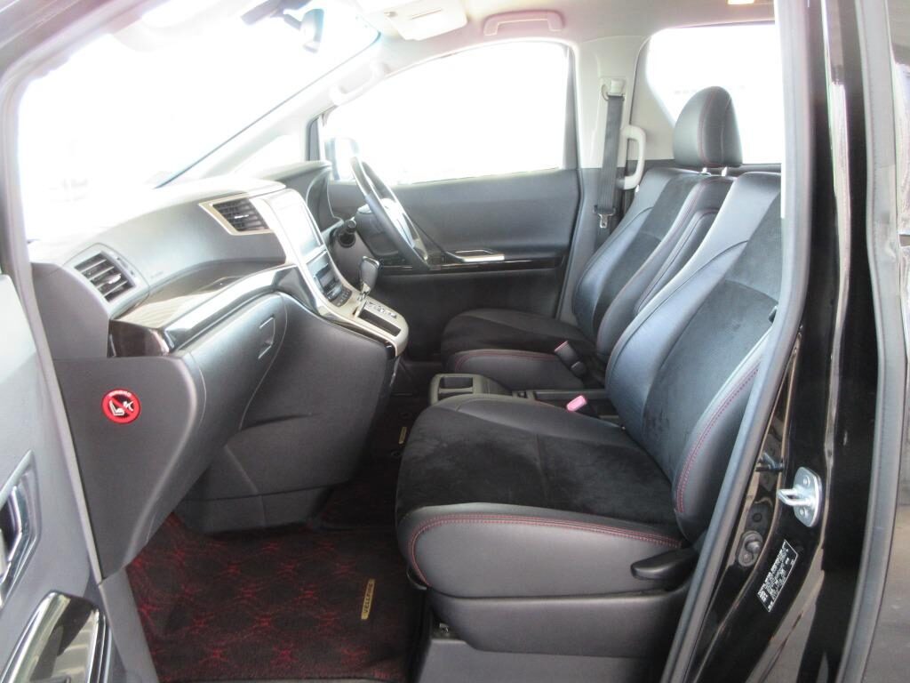 Used Toyota Vellfire 2013 for sale - 77039077: Photo 22