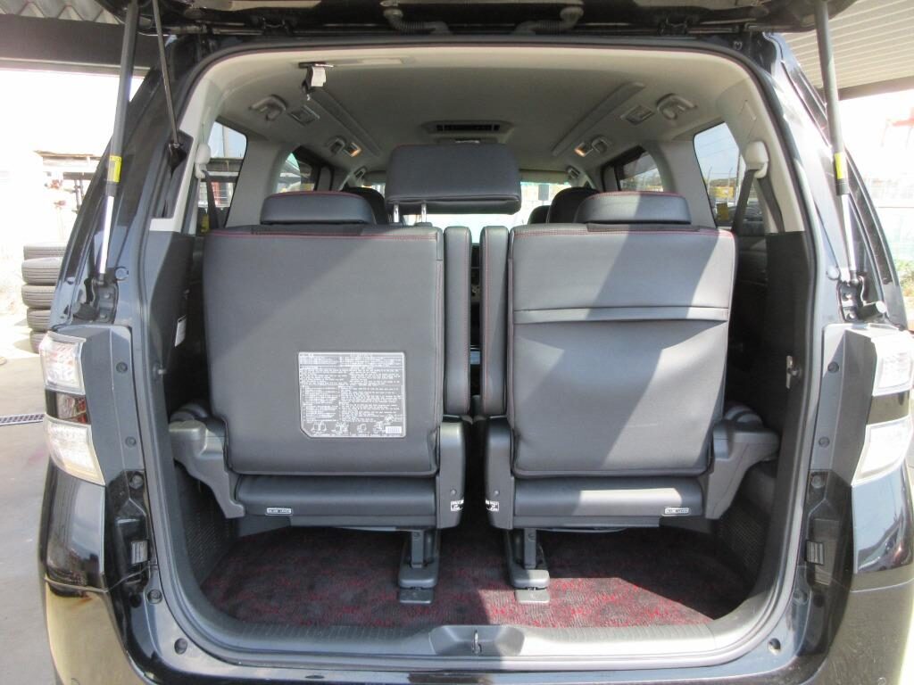 Used Toyota Vellfire 2013 for sale - 77039077: Photo 24