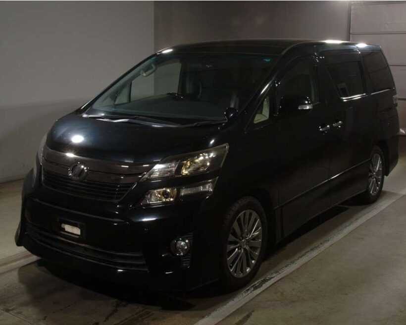 Used Toyota Vellfire 2014 for sale - 76421956: Photo 5