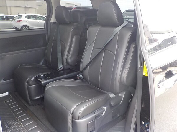 Used Toyota Alphard 2013 for sale - 75425475: Photo 32
