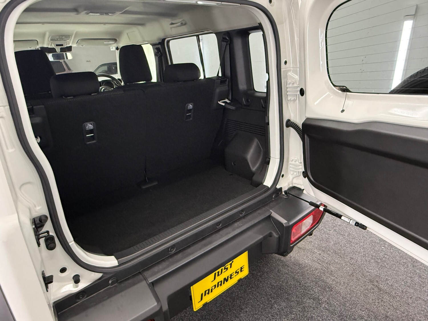 Used Suzuki Jimny 2025 for sale - 77039082: Photo 40