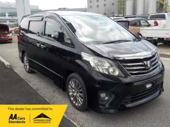 2013 - 240S TYPE GOLD + 7 Seats 5-Door