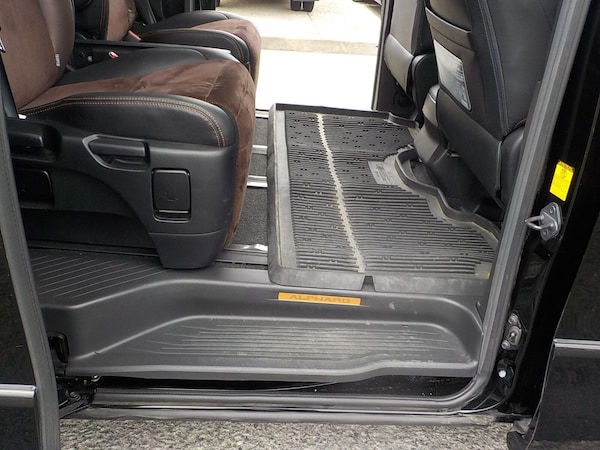 Used Toyota Alphard 2013 for sale - 75426036: Photo 24