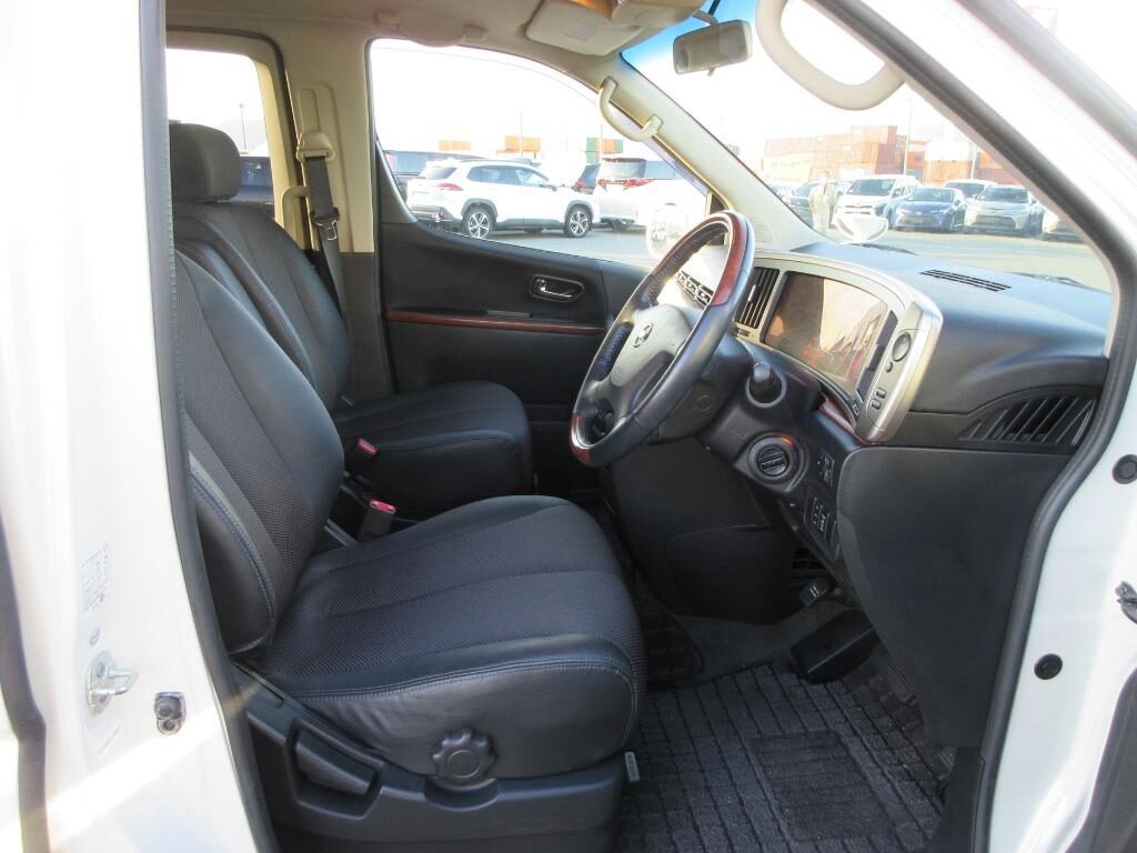 Used Nissan Elgrand 2007 for sale - 77039036: Photo 11