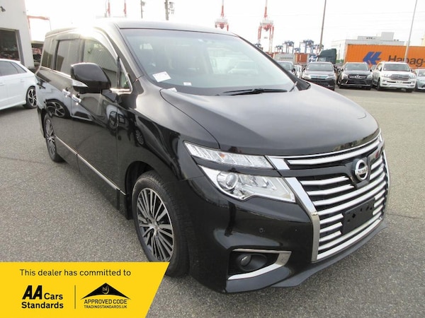 Used Nissan Elgrand 2018 for sale - 73850076: Photo 1