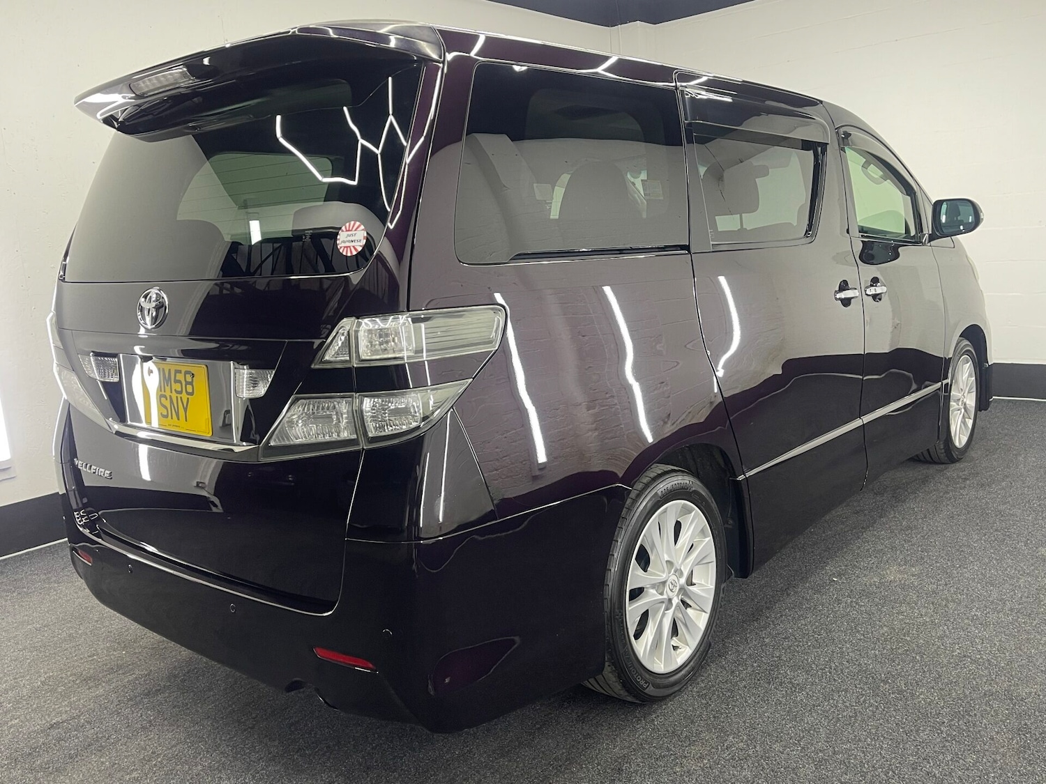 Used Toyota Vellfire 2008 for sale - 76412149: Photo 10