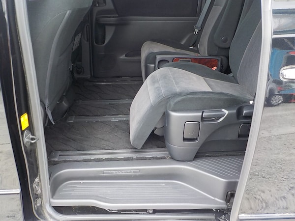 Used Toyota Vellfire 2015 for sale - 75426595: Photo 27