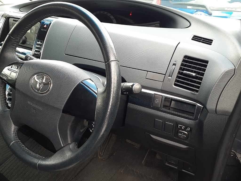 Used Toyota Estima 2013 for sale - 77039085: Photo 15