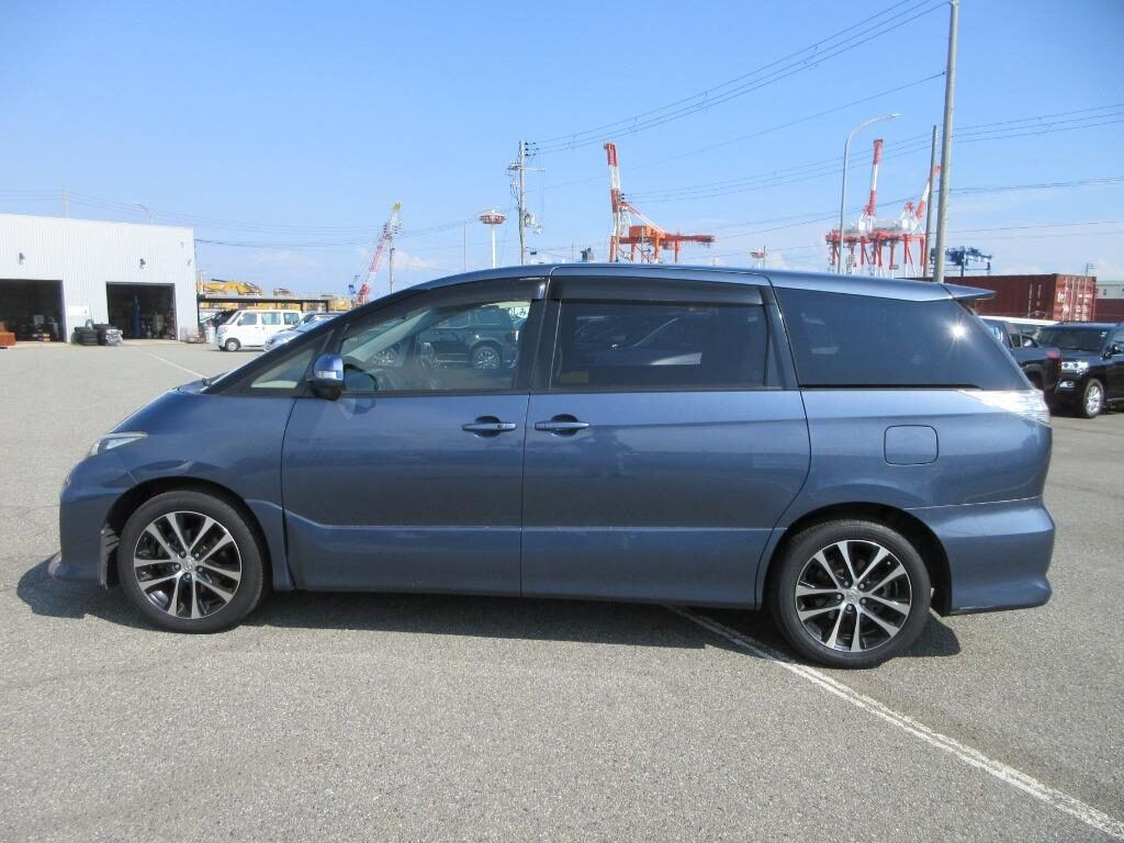 Used Toyota Estima 2013 for sale - 77039085: Photo 6