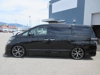 Used Toyota Vellfire 2013 for sale - 78801281: Photo