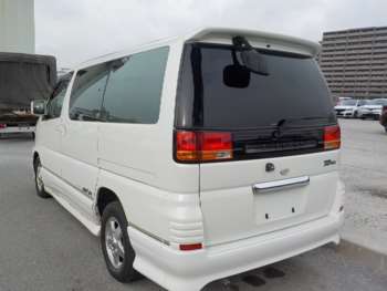 Used Nissan Elgrand 2001 for sale - 73850088: Photo