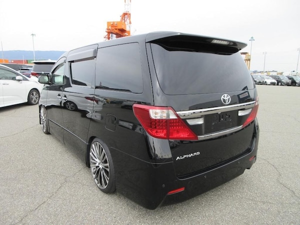 Used Toyota Alphard 2013 for sale - 73850054: Photo 2