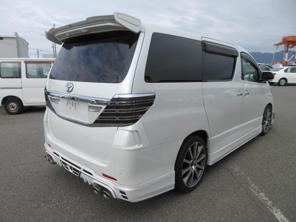 Used Toyota Alphard 2013 for sale - 77039016: Photo 4