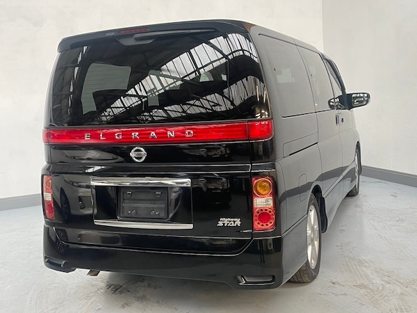 Used Nissan Elgrand 2007 for sale - 73850041: Photo 6