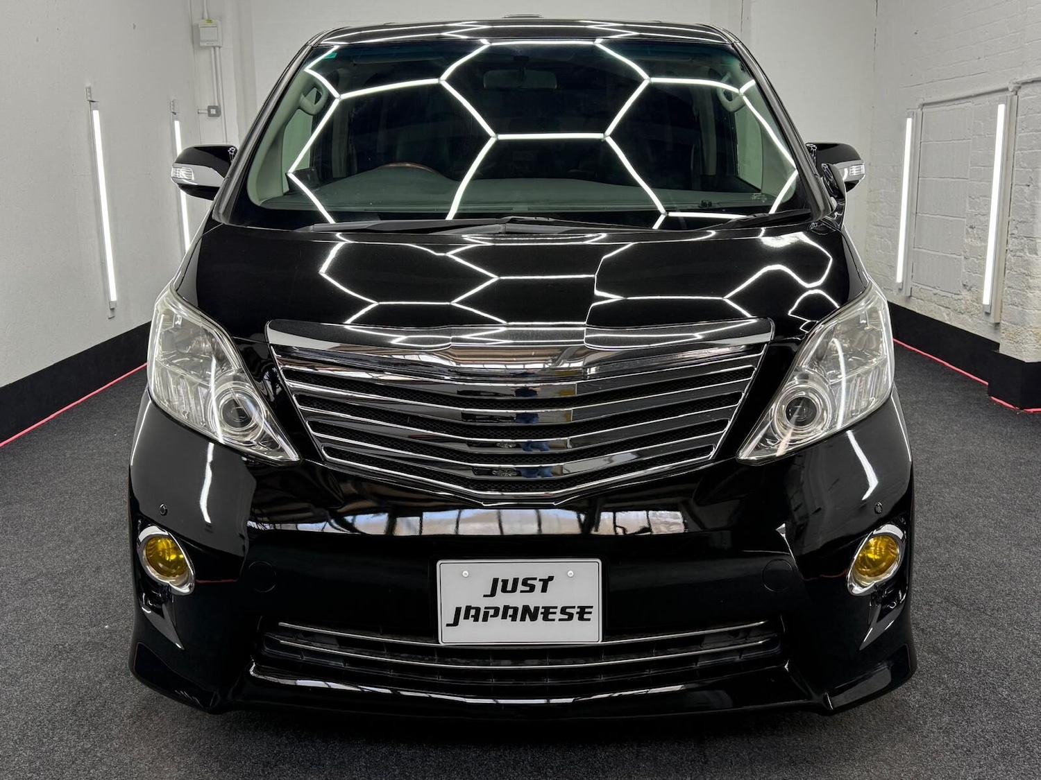 Used Toyota Alphard 2025 for sale - 77039030: Photo 5