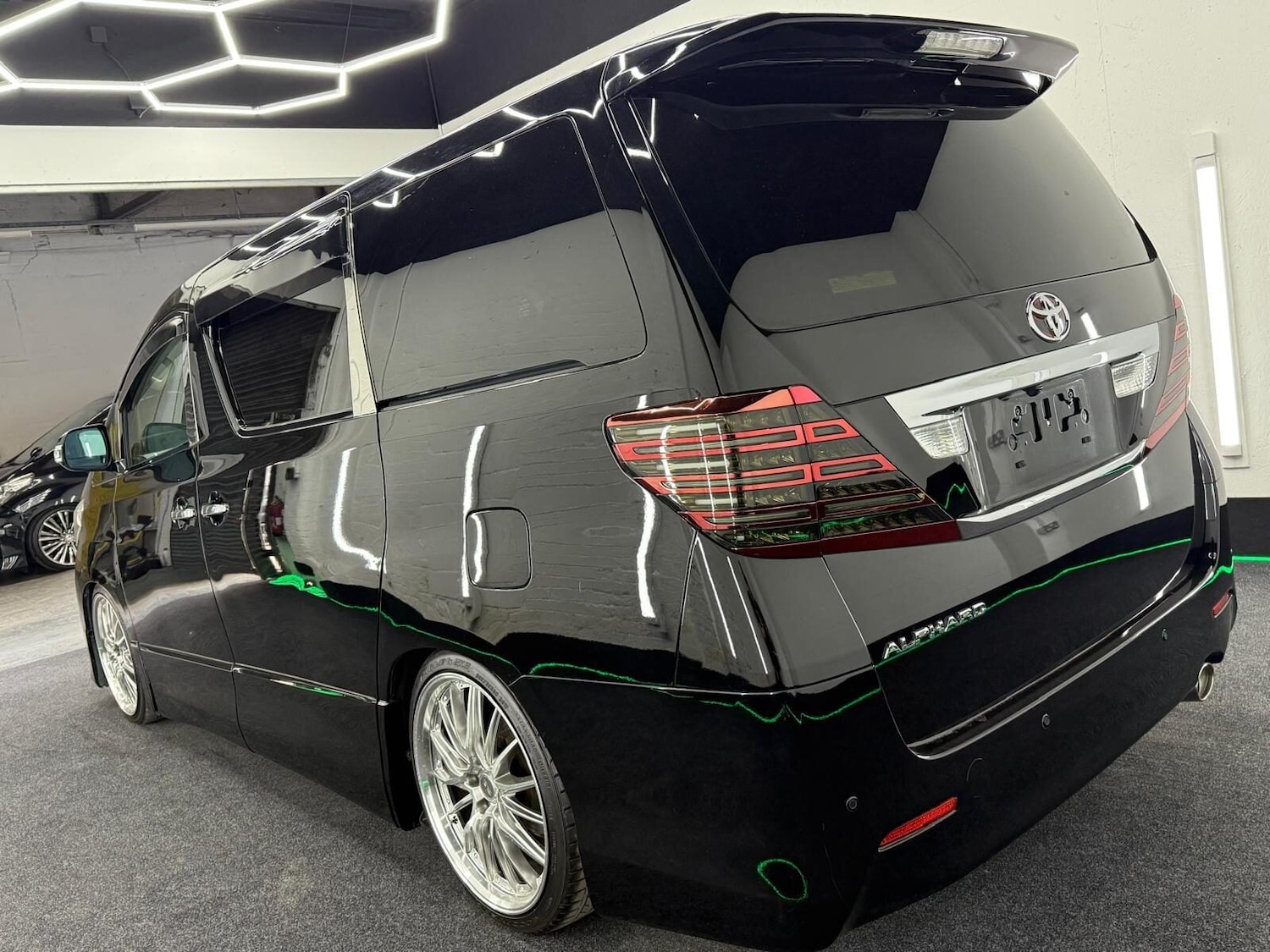 Used Toyota Alphard 2025 for sale - 77039030: Photo 8